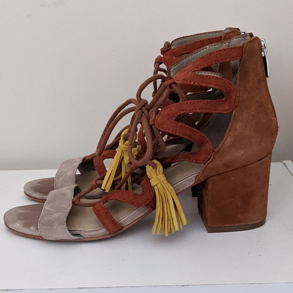 MARC FISHER pumps Size 8 - Picture 6 of 6